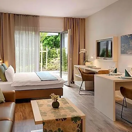 Amper Art Hotel 3*