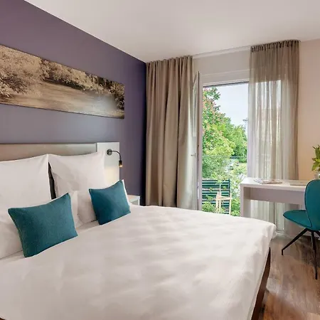 Amper Art Hotel 3*