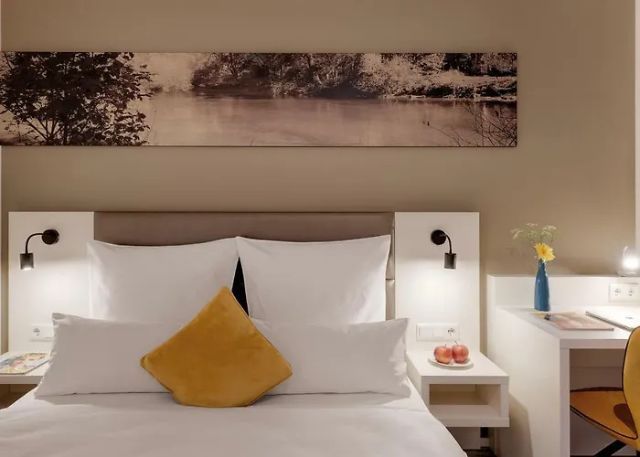 Amper Art Hotel 3*